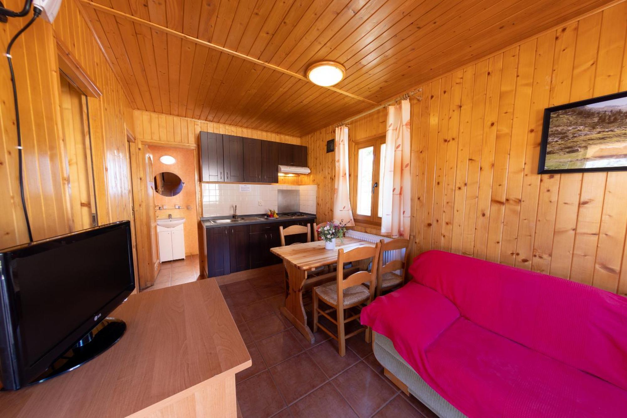 Bungalowpark Isabena La Puebla de Roda Eksteriør bilde