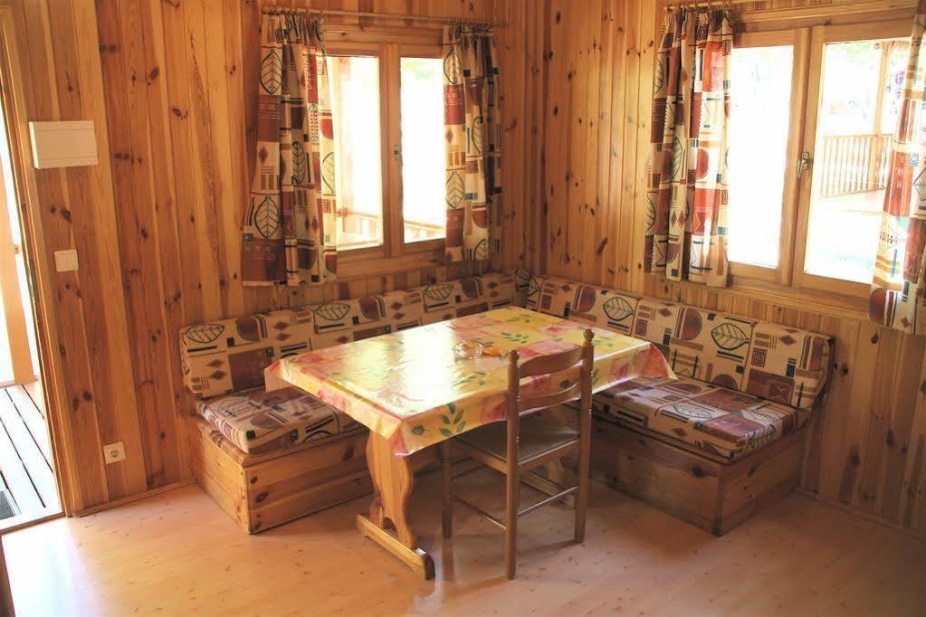 Bungalowpark Isabena La Puebla de Roda Eksteriør bilde